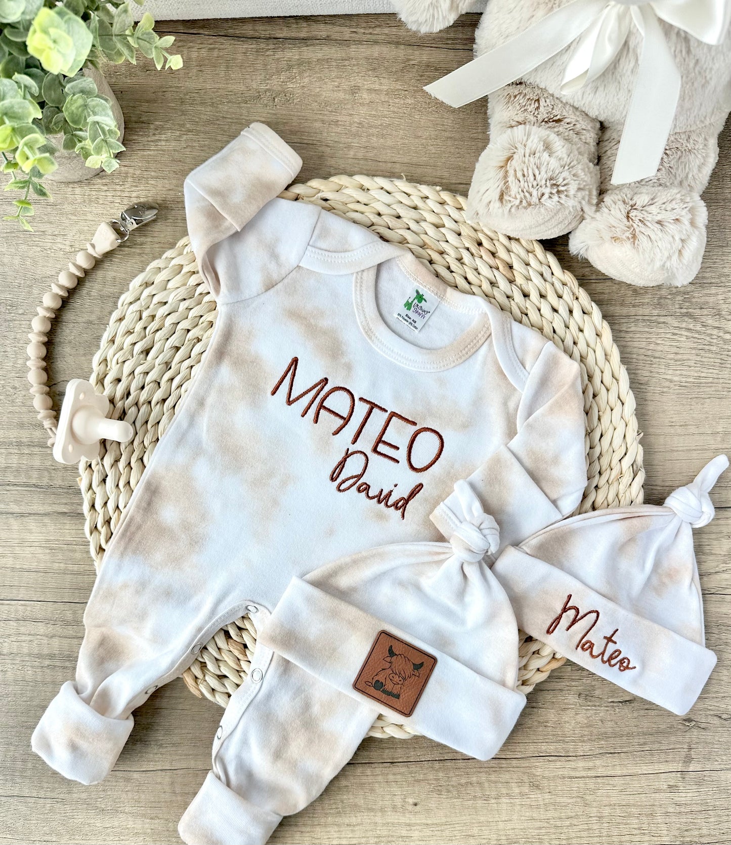Newborn Tie Dye Set in Latte