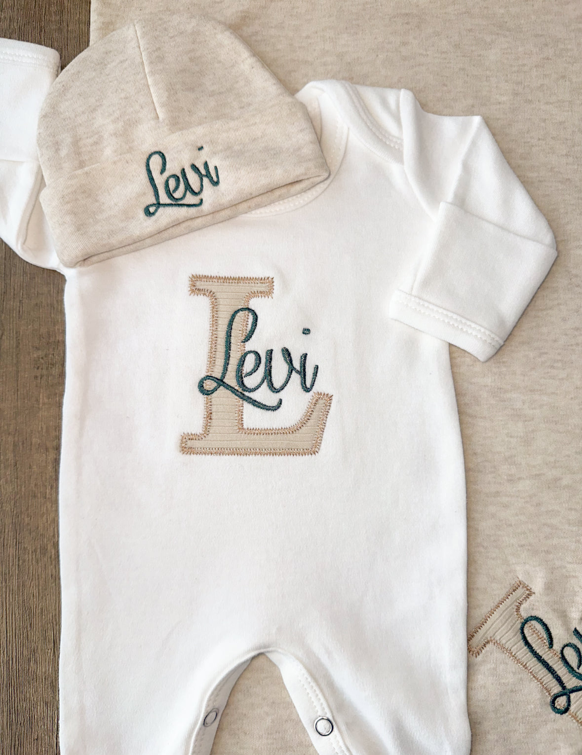 Newborn Outfit - Neutral