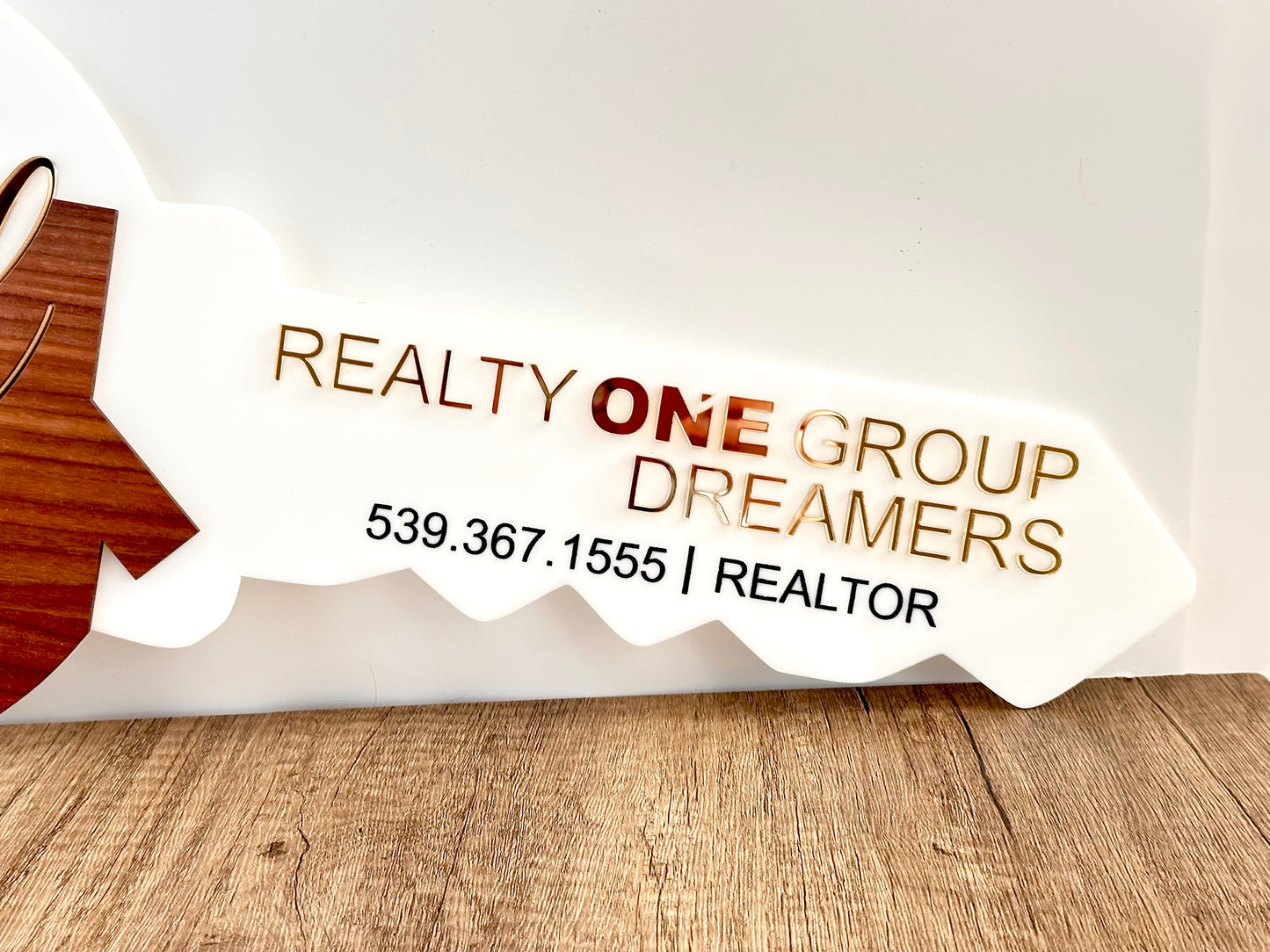 Custom Realtor Key Sign